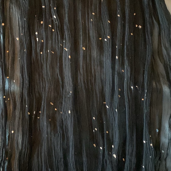 Eileen Fisher Light Weight Scarf - Picture 2 of 4